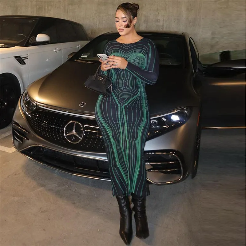 Fashionable Long-Sleeve Round Neck Printed Slim Fit Bodycon Dress