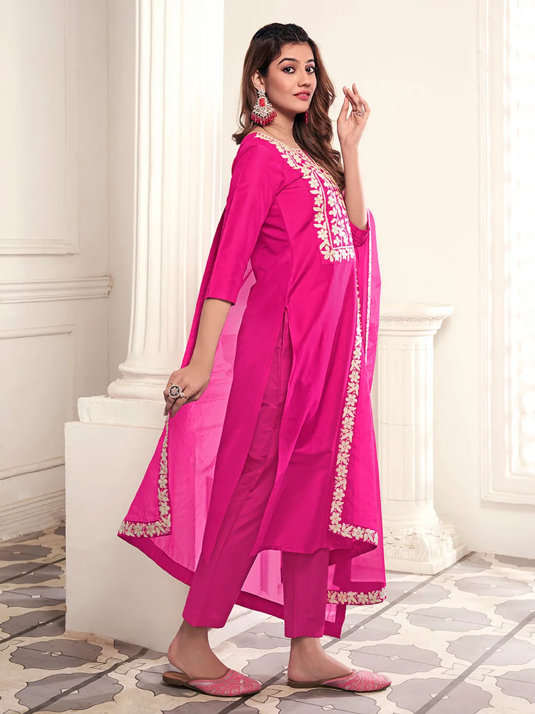 Floral Yoke Design Notch Neck Thread Work Kurta With Trousers & Dupatta