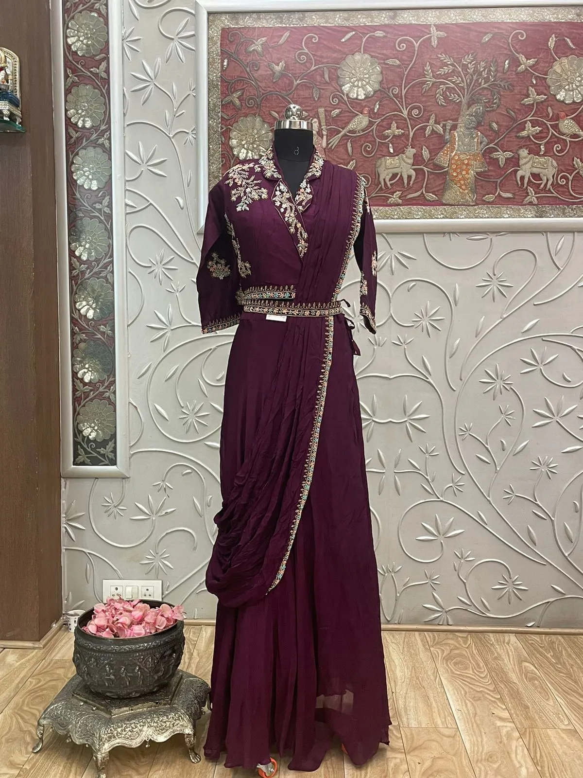 Gaurangi trendy belt dress